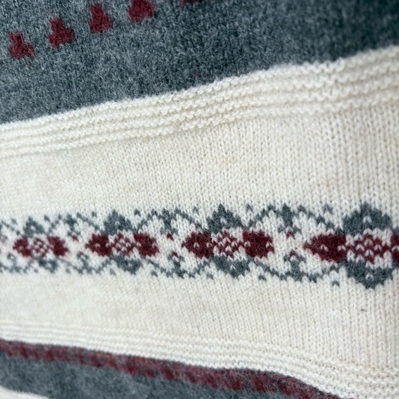 JANTZEN Vintage 90s Wool Blend Fair Isle Nordic Ski Stripe Crewneck Sweater USA - Picture 7 of 12